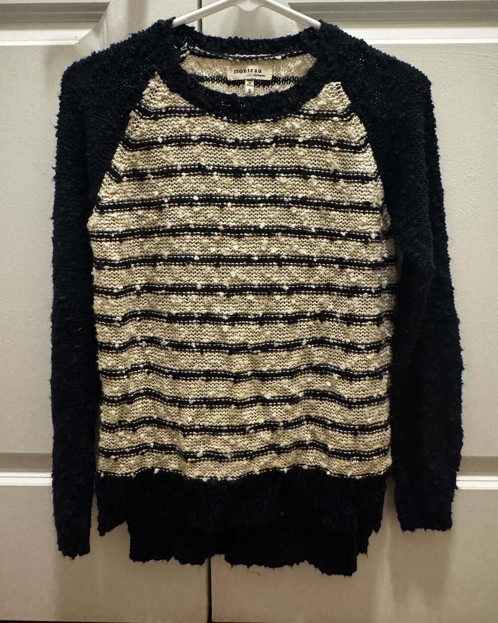 Monteau Los Angeles Black and Cream Striped Textured Knit Raglan Sweater Size S